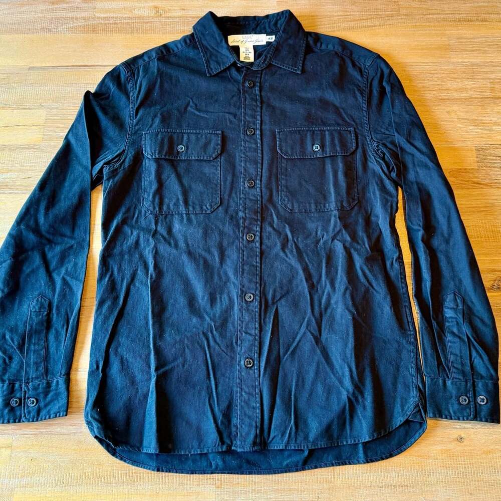 H&M L.O.G.G. Black Long Sleeve Double Pocket Button-Down Work Shirt Medium